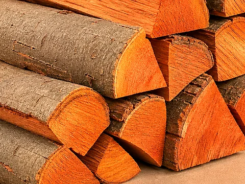Ольховая щепа для копчения — фактура распила